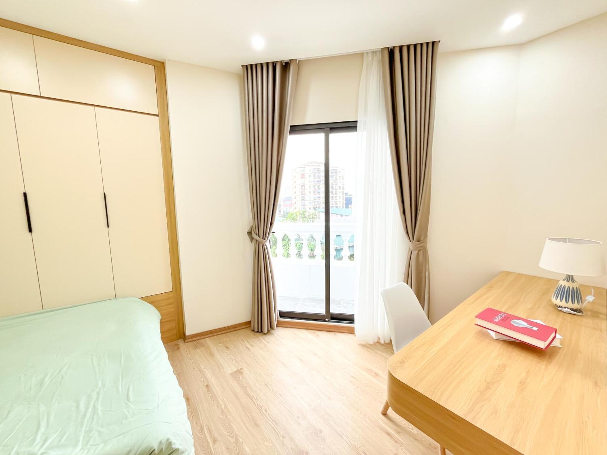 Amazing Housing Lac Long Quan Hanoi Dış mekan fotoğraf